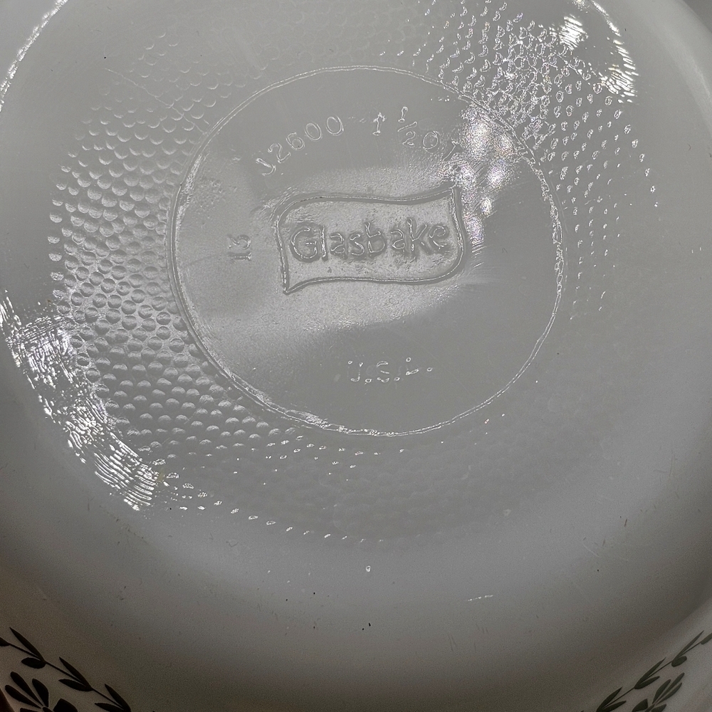 Glasbake Vintage Serving Dish - Picture 4 of 6